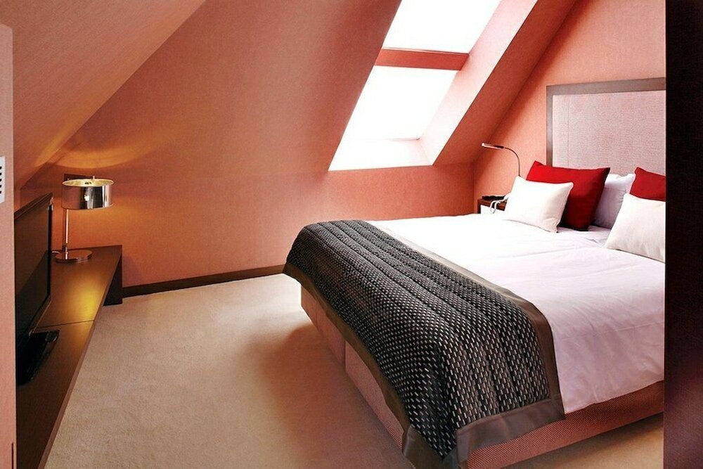 Фото Neya Lisboa Hotel