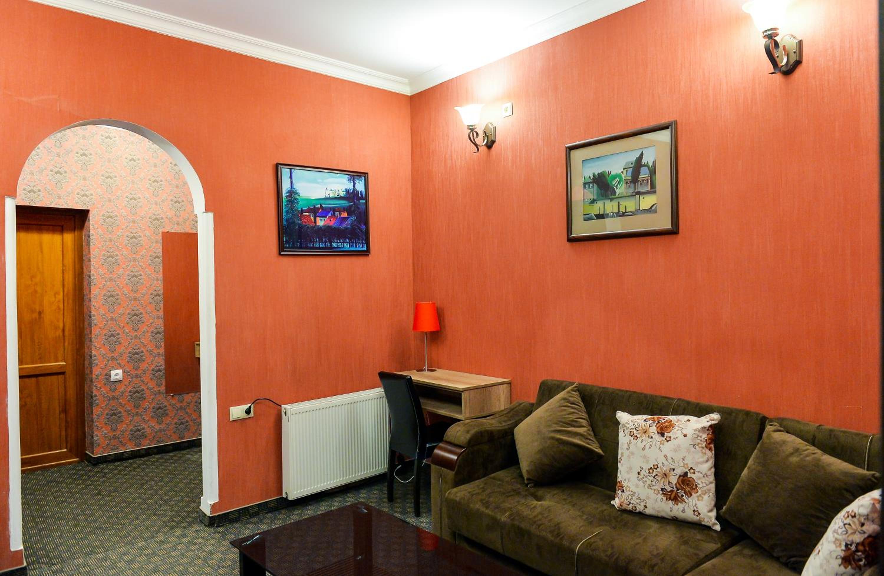 Фото Hotel Old Town