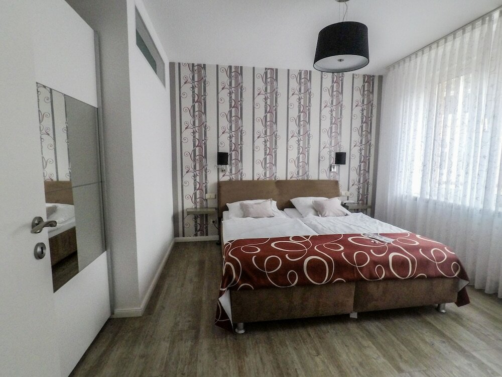 Фото Hotel Stadt Cuxhaven