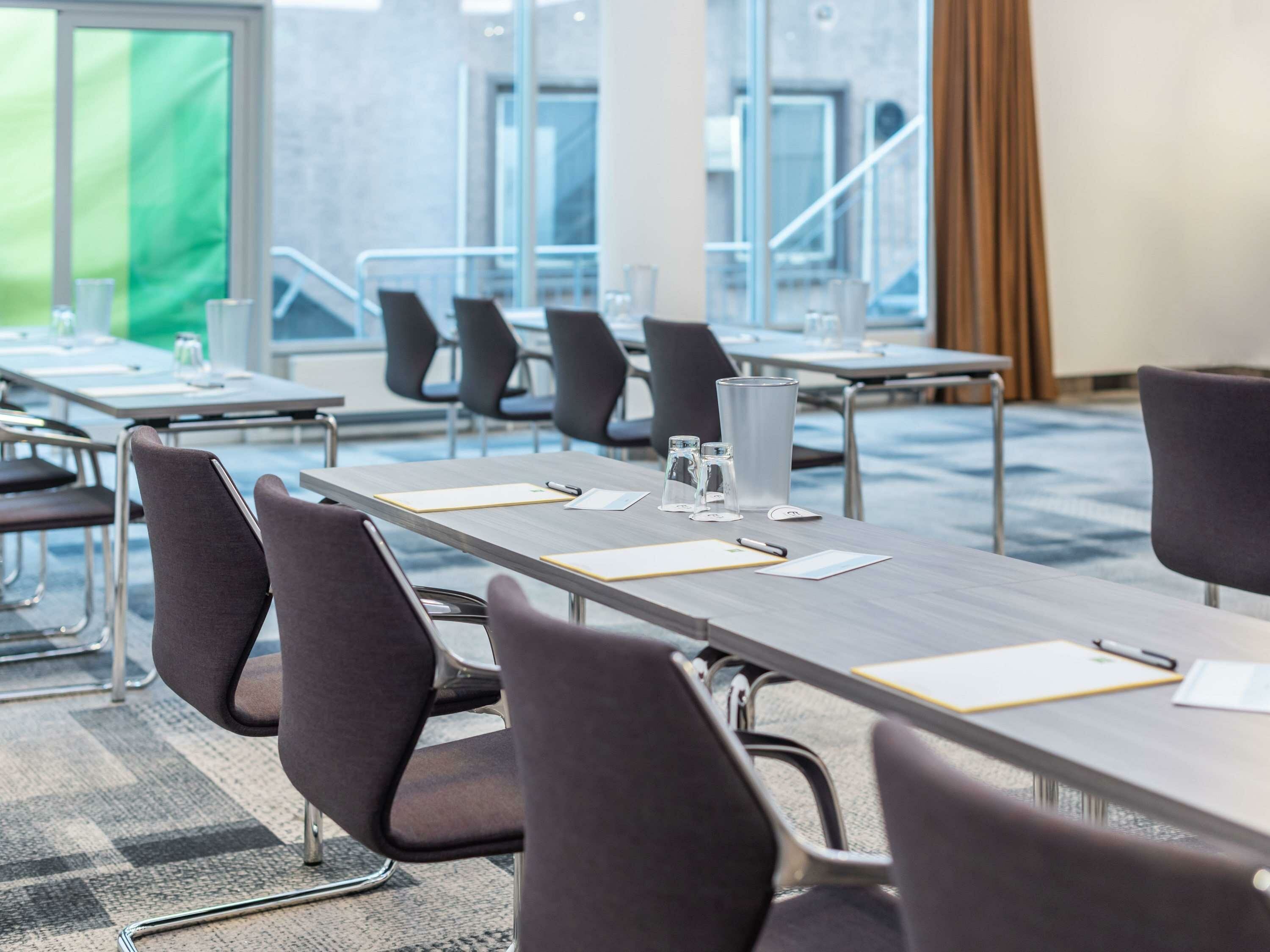 Фото Premier Inn Stuttgart Bad Cannstatt