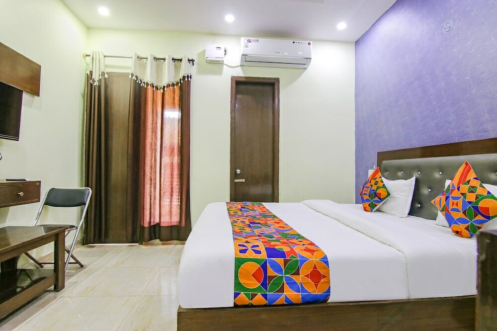 Фото Oyo 7724 Hotel Kohinoor City