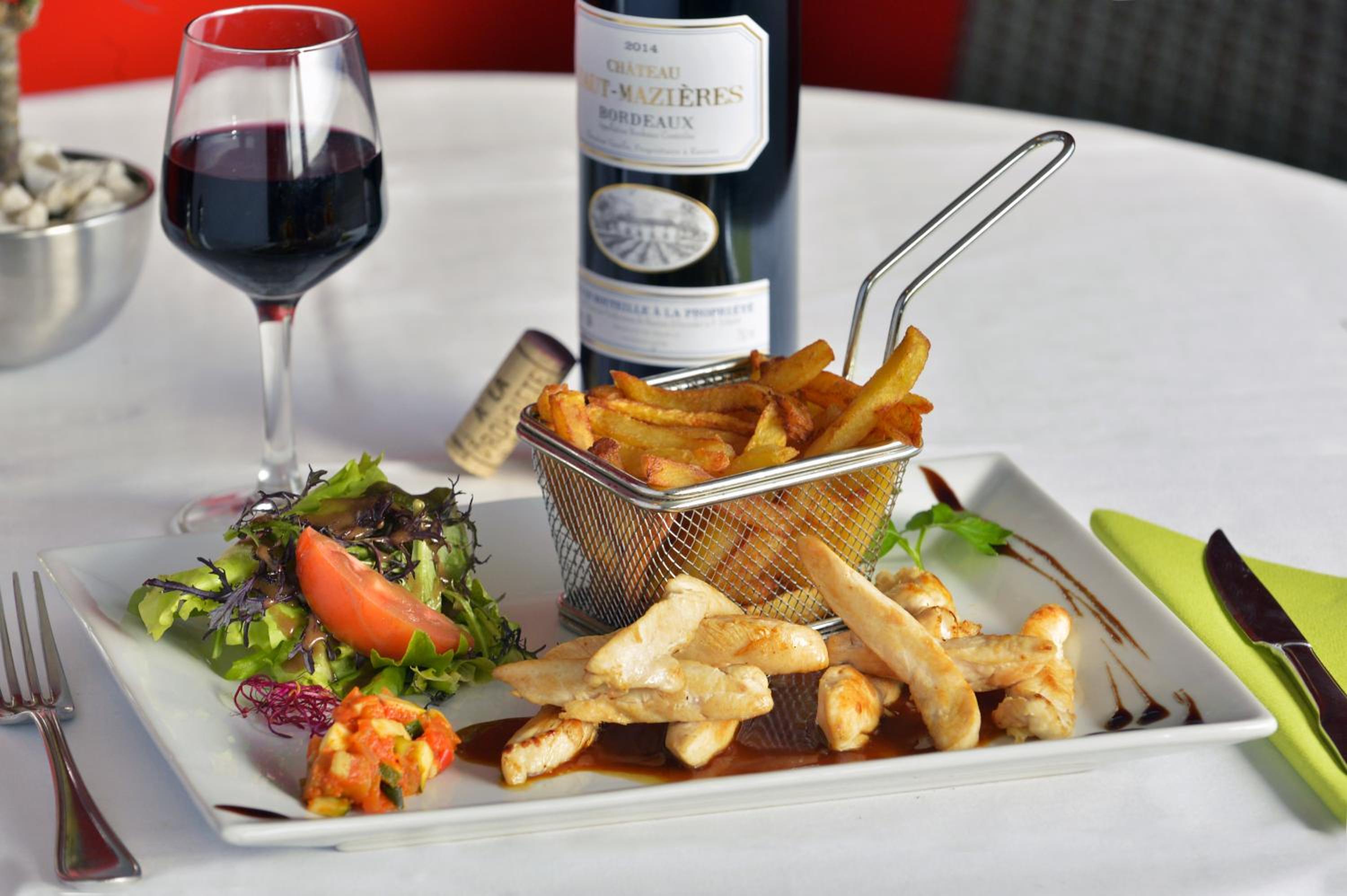 Фото Beaujoire Hotel