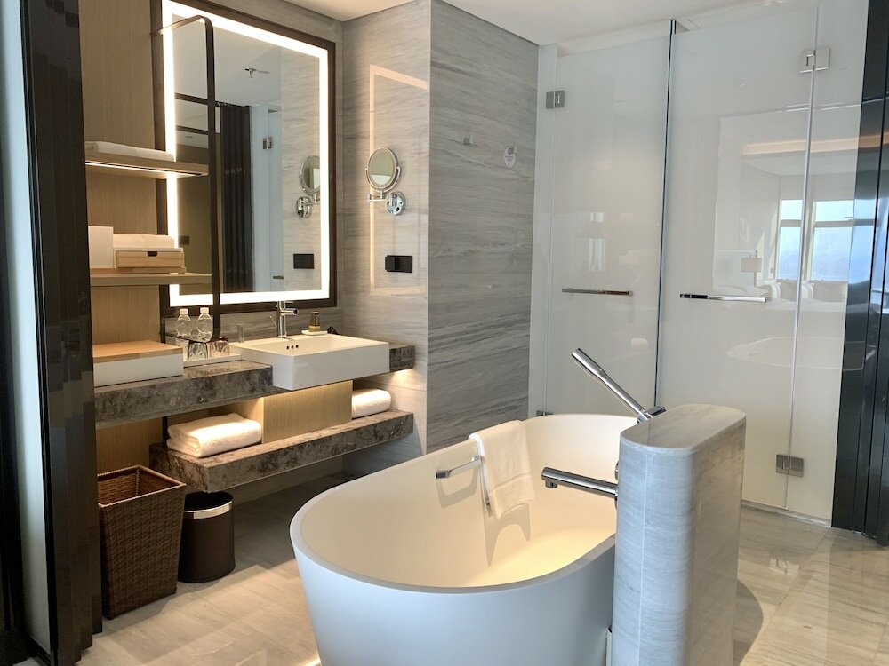 Фото Xuzhou Marriott Hotel Lakeview