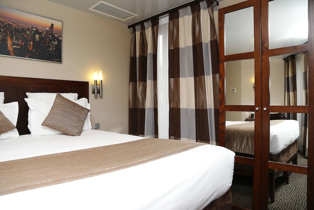 Фото Grand Hotel Francais