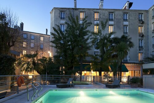 Внешний вид отеля Hôtel Oceania Le Métropole Montpellier в Монпелье, фото 1