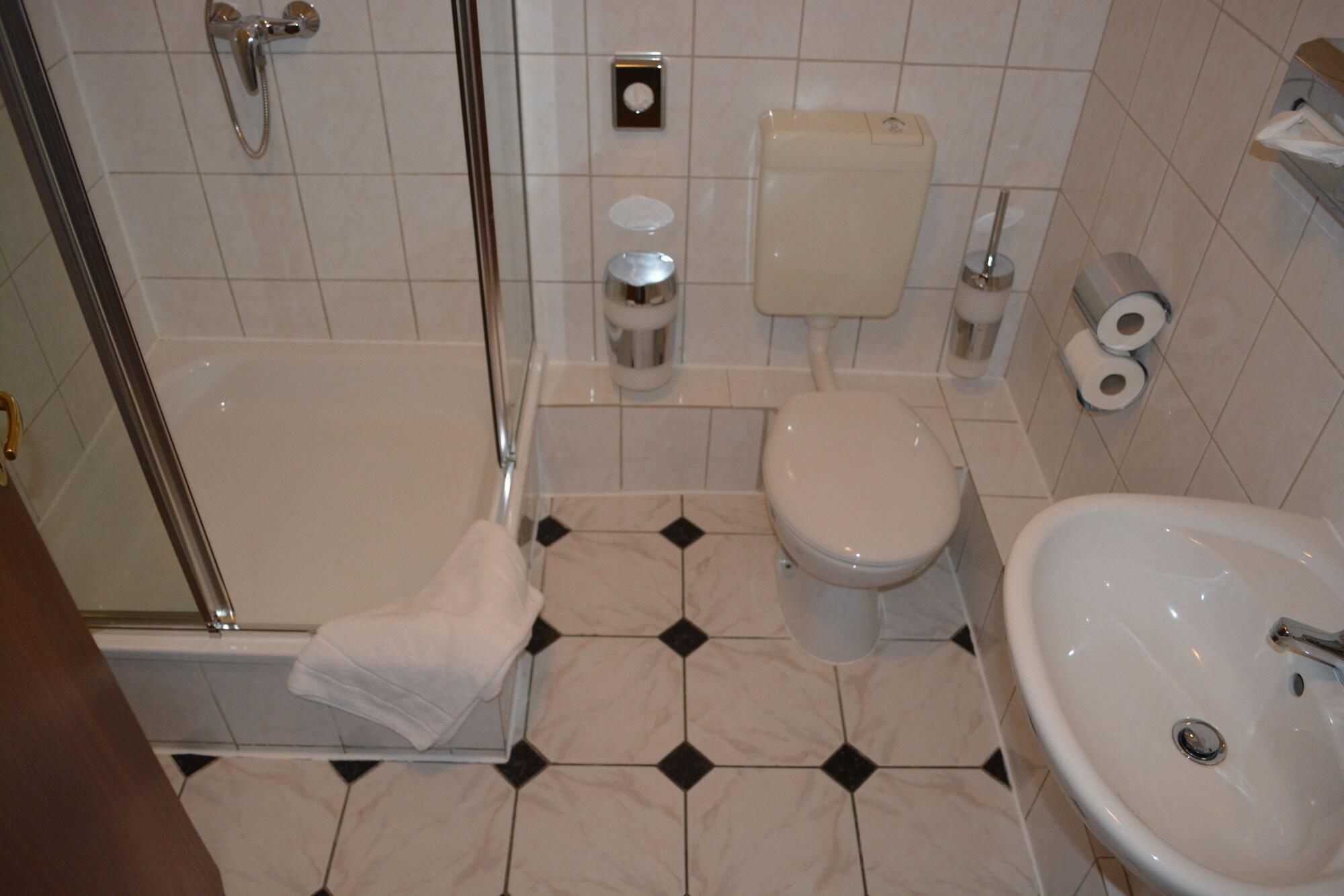 Фото B&D Hotel