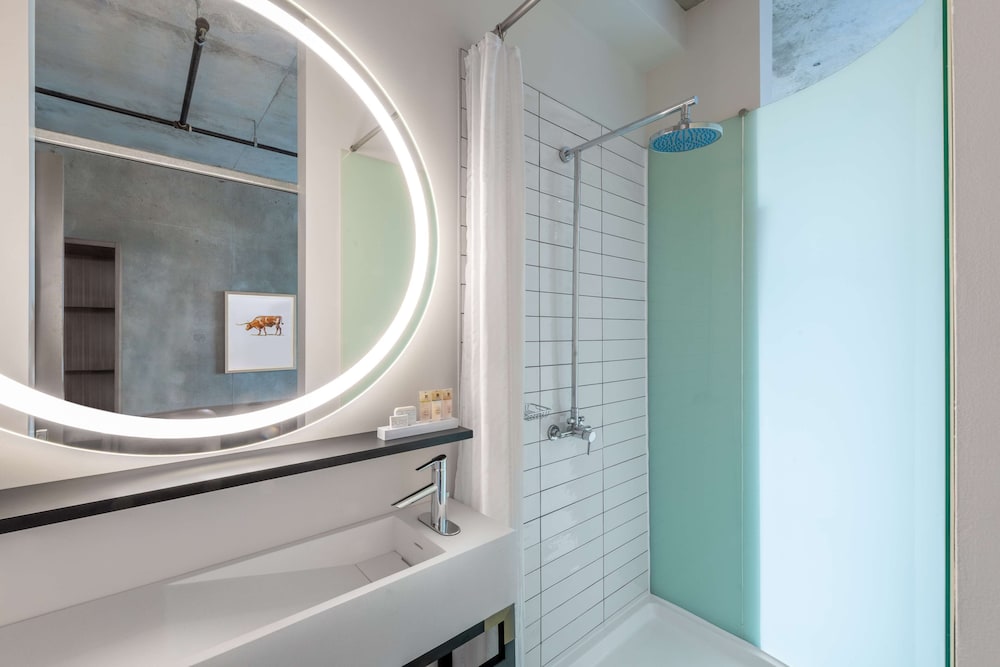 Фото Nylo Dallas Plano Hotel, Tapestry Collection by Hilton