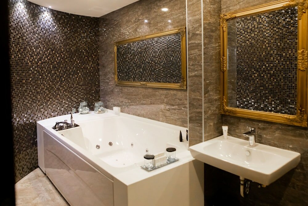 Фото Malak Regency Hotel