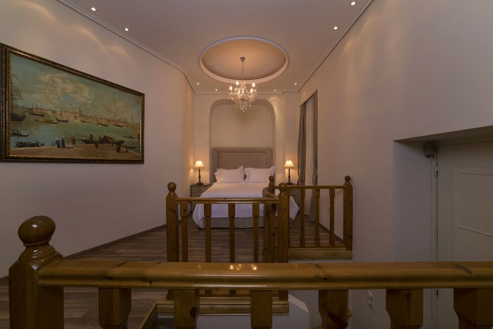 Фото Home & Poetry