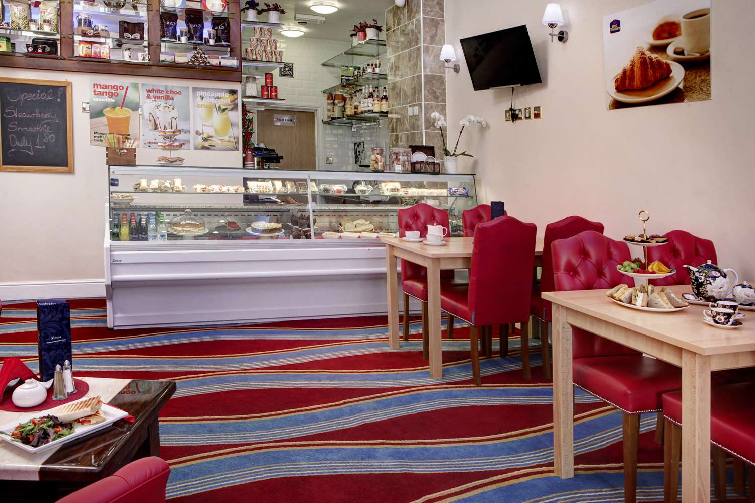 Фото Best Western Greater London Hotel