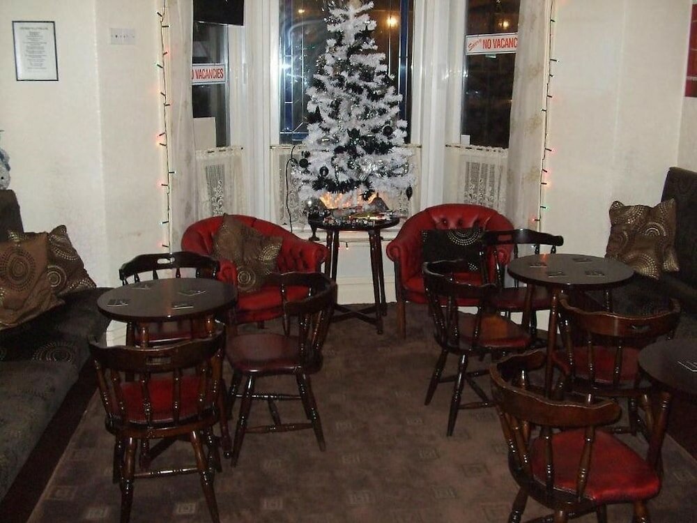 Фото Fern Villa Hotel