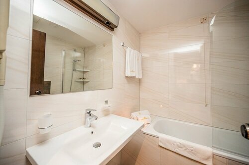 Гостиница Hotel Holiday в Боснии и Герцеговине