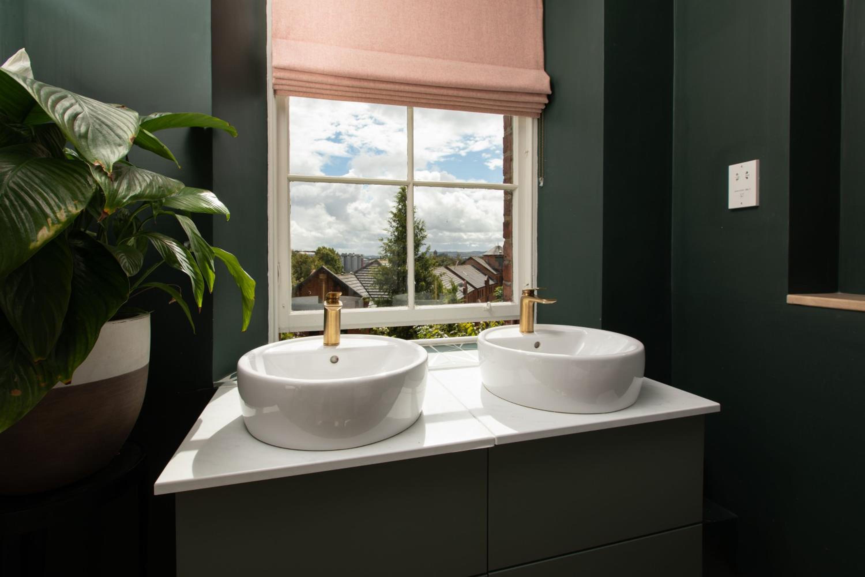 Фото Cathedral House Hotel