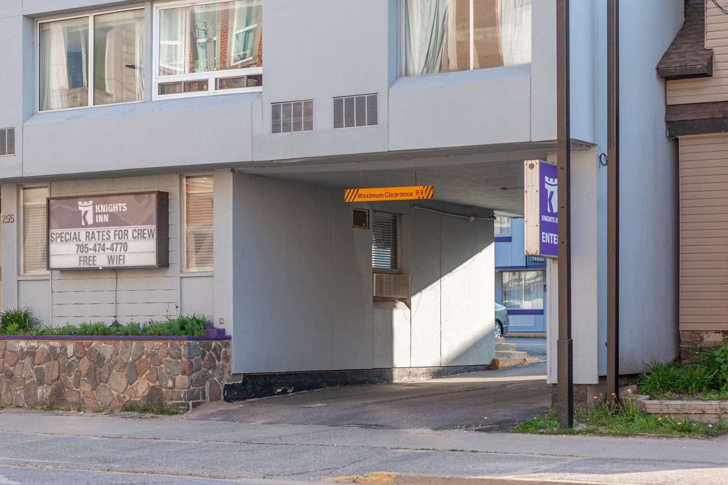 Фото Knights Inn North Bay