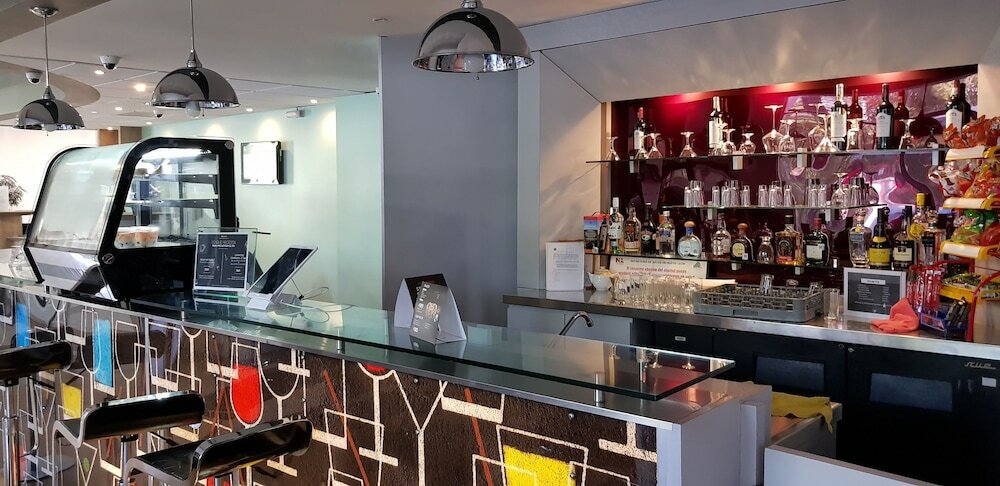 Фото Ibis Monterrey Valle