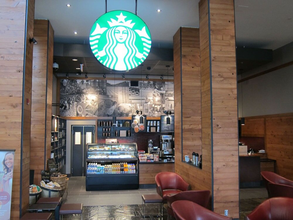 Фото Coast Hotel & Convention Centre Langley City