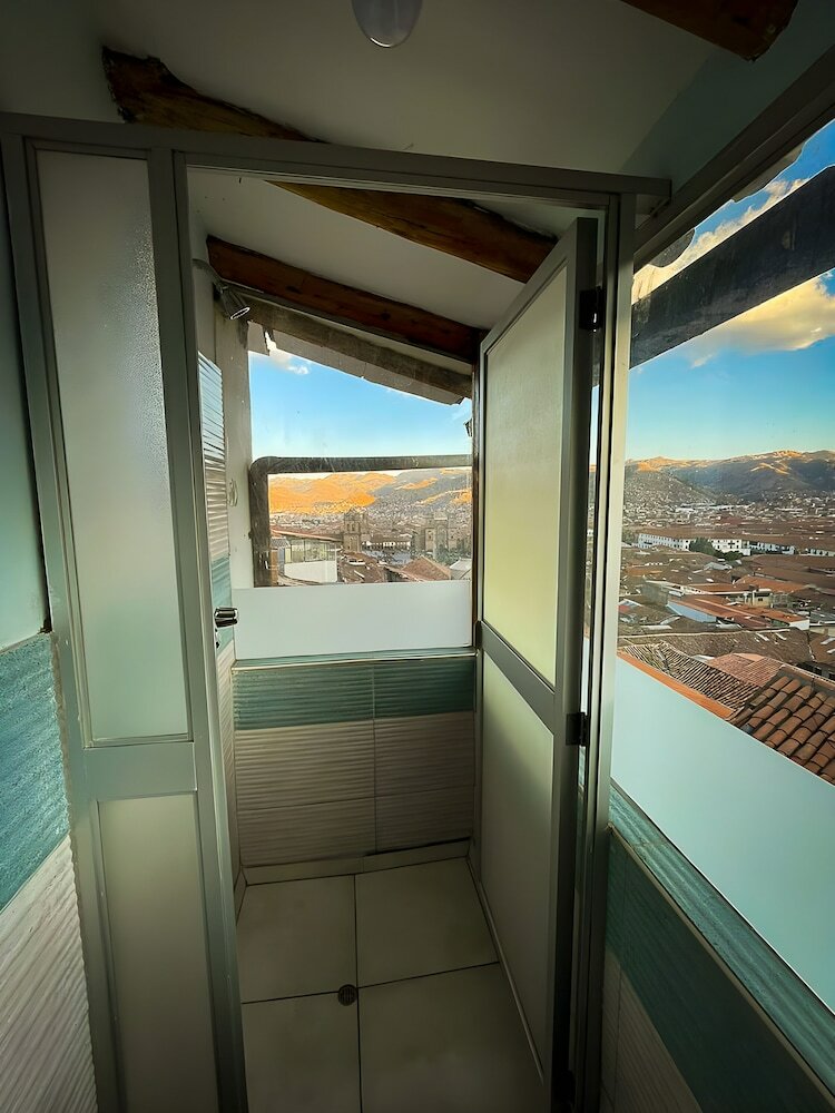 Фото Hotel Casa Suecia - Hostel