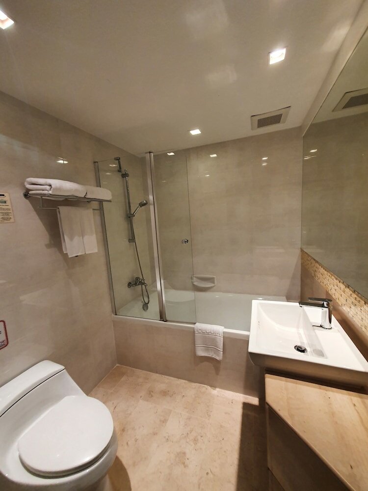 Фото Amora NeoLuxe Hotel