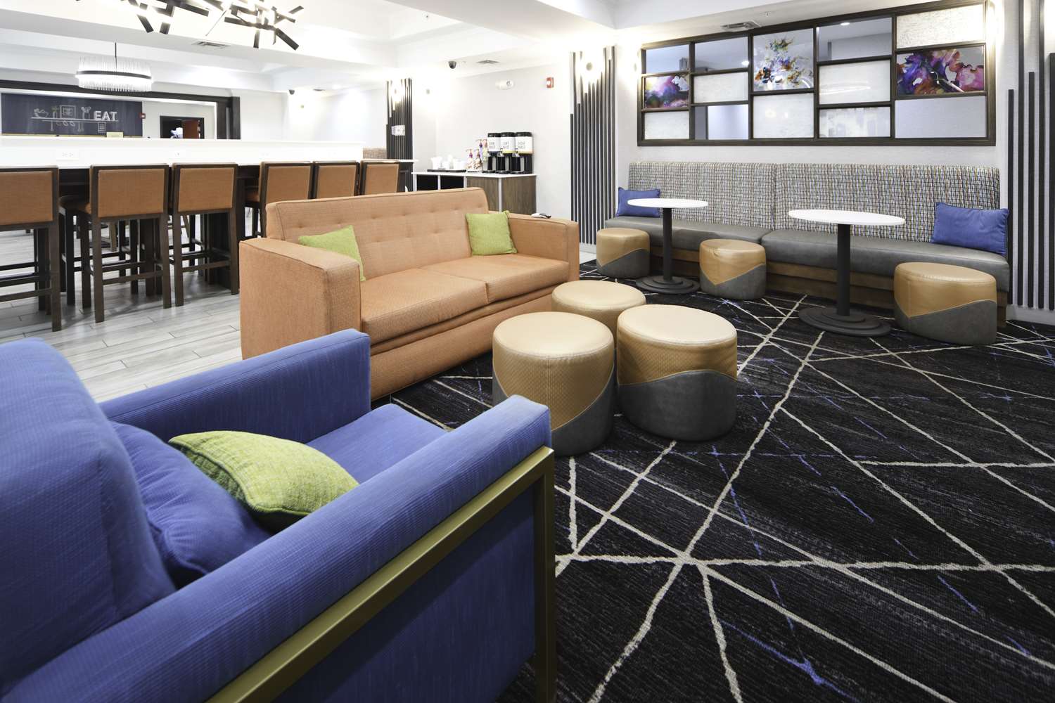 Фото Hampton Inn Bryant