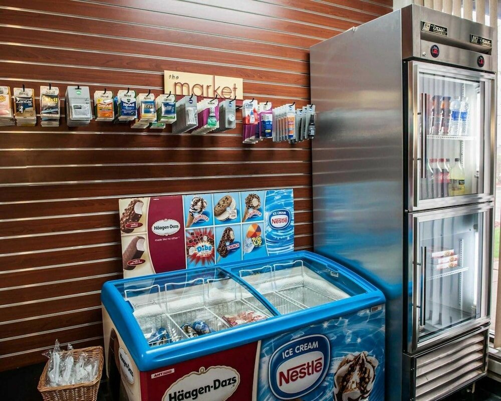 Фото Quality Inn & Suites