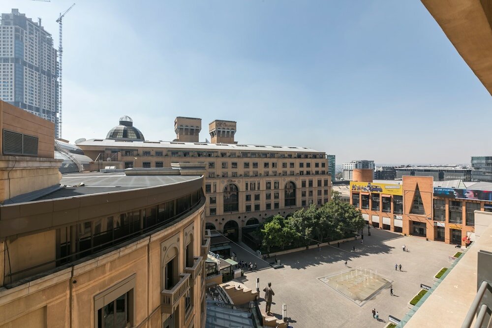 Фото Raphael Penthouse Suites