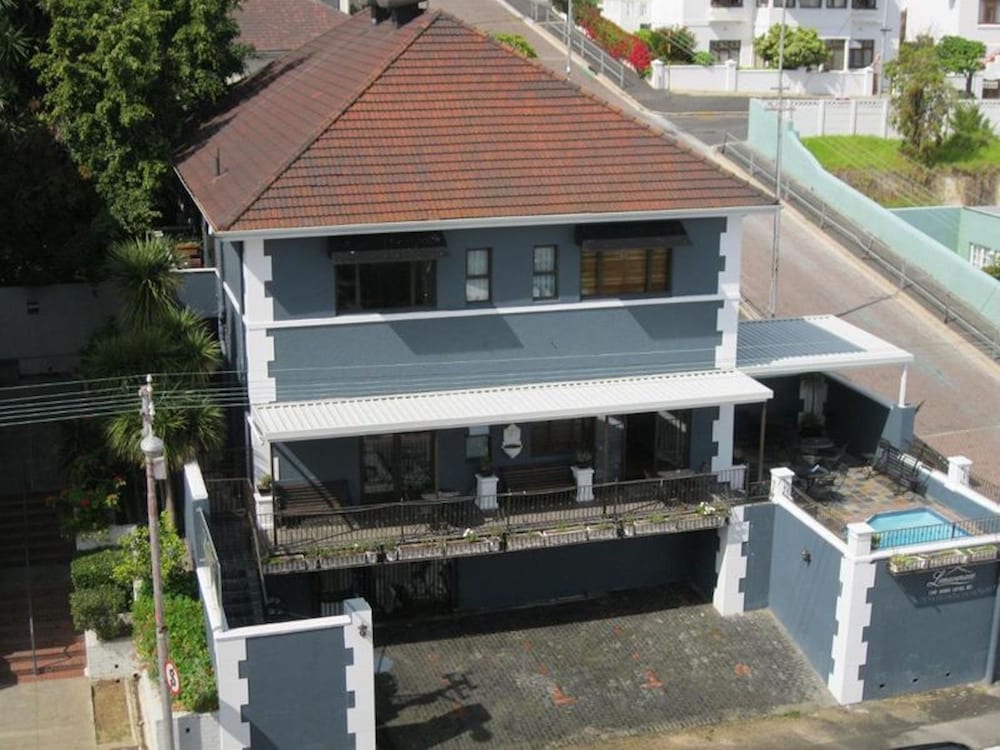 Фото Leeuwenzee Guest House