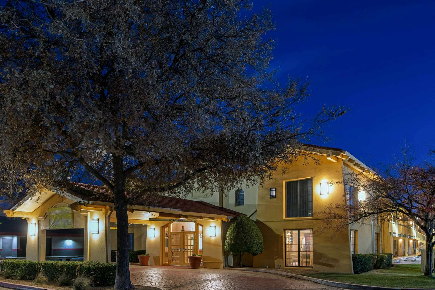 Фото La Quinta Inn by Wyndham Amarillo Mid-City