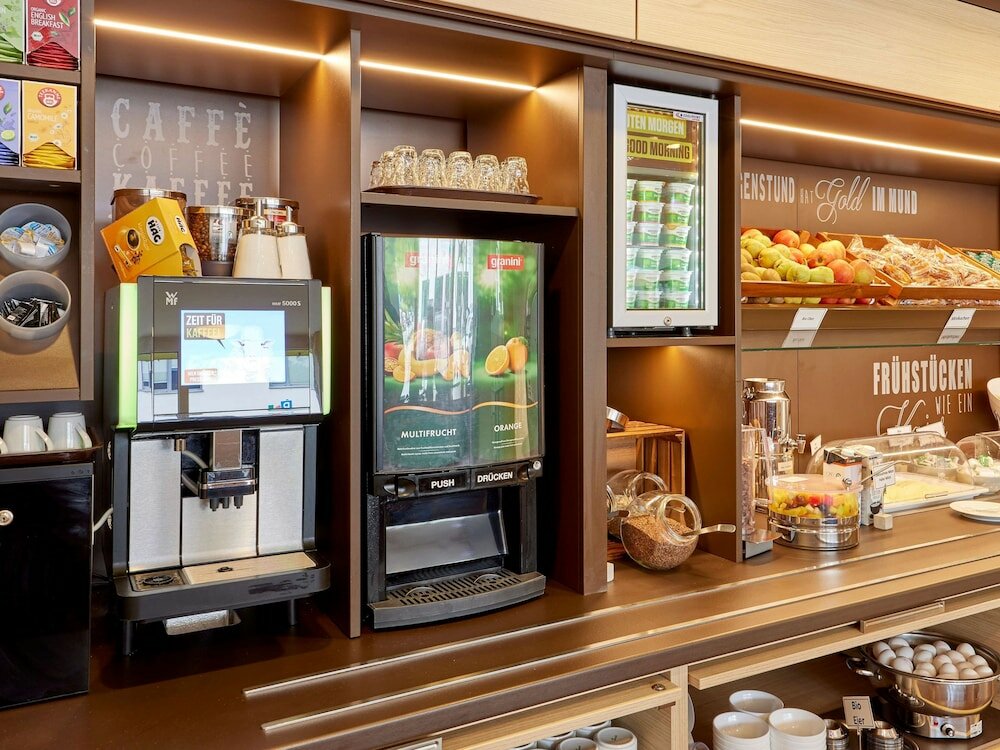 Фото B&b Hotel Saarbrücken-Hbf