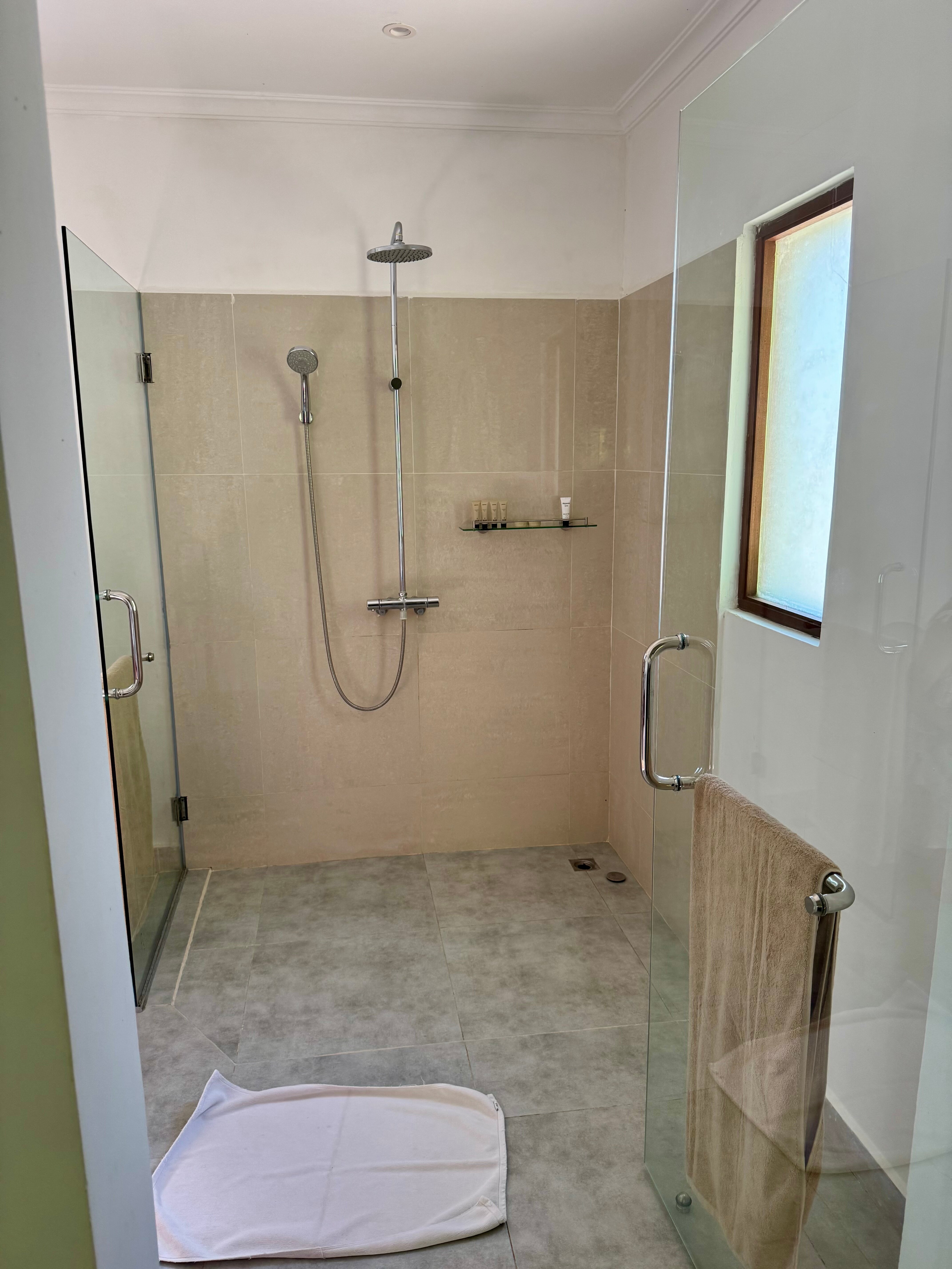 Фото Kivuli Beach Resort Paje