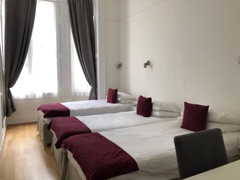 Фото Rushmore Hotel