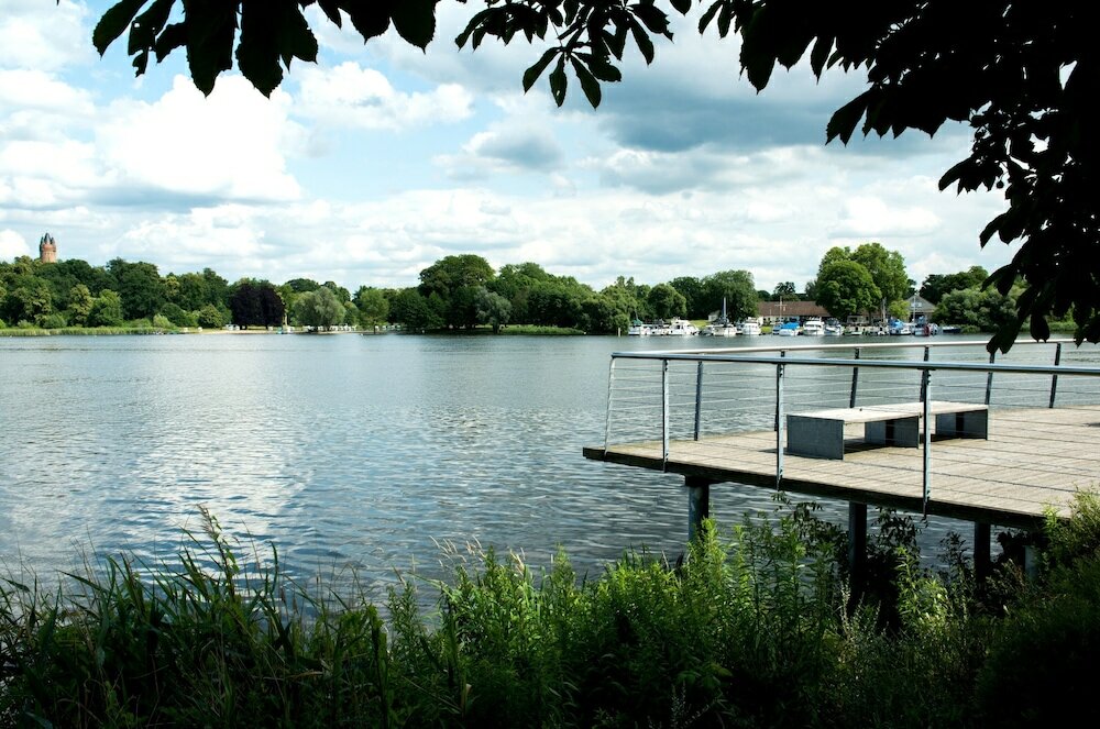 Фото Hotel am Luisenplatz