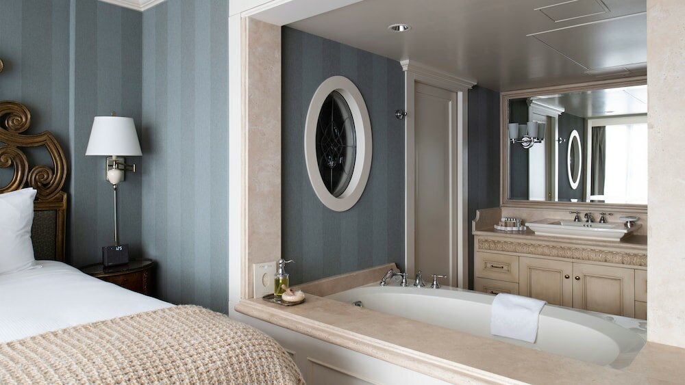 Фото Wedgewood Hotel And SPA