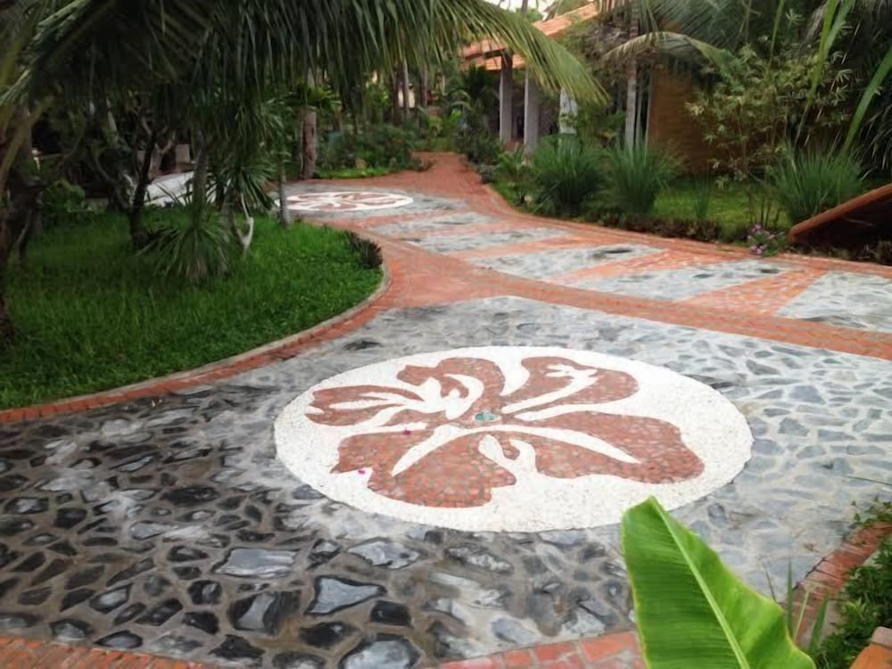 Фото Green Hill Resort & SPA