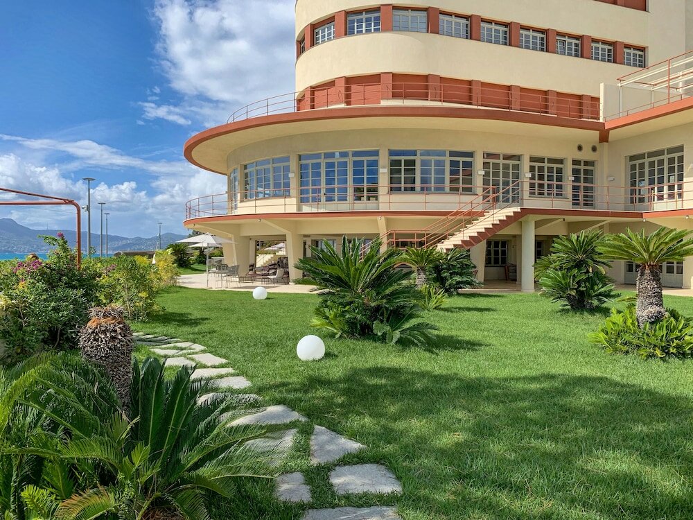 Фото Отель Grand Hotel Torre Fara