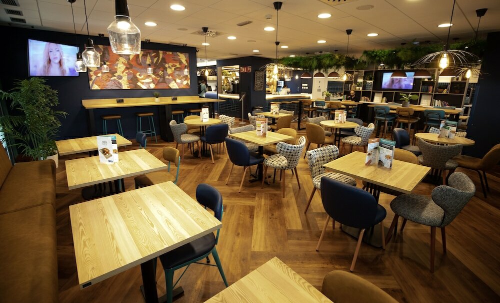 Фото Travelodge Madrid Alcalá