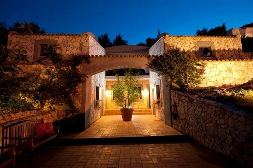 Внешний вид отеля Masseria La Chiusa Delle More в Пещичах, фото 2