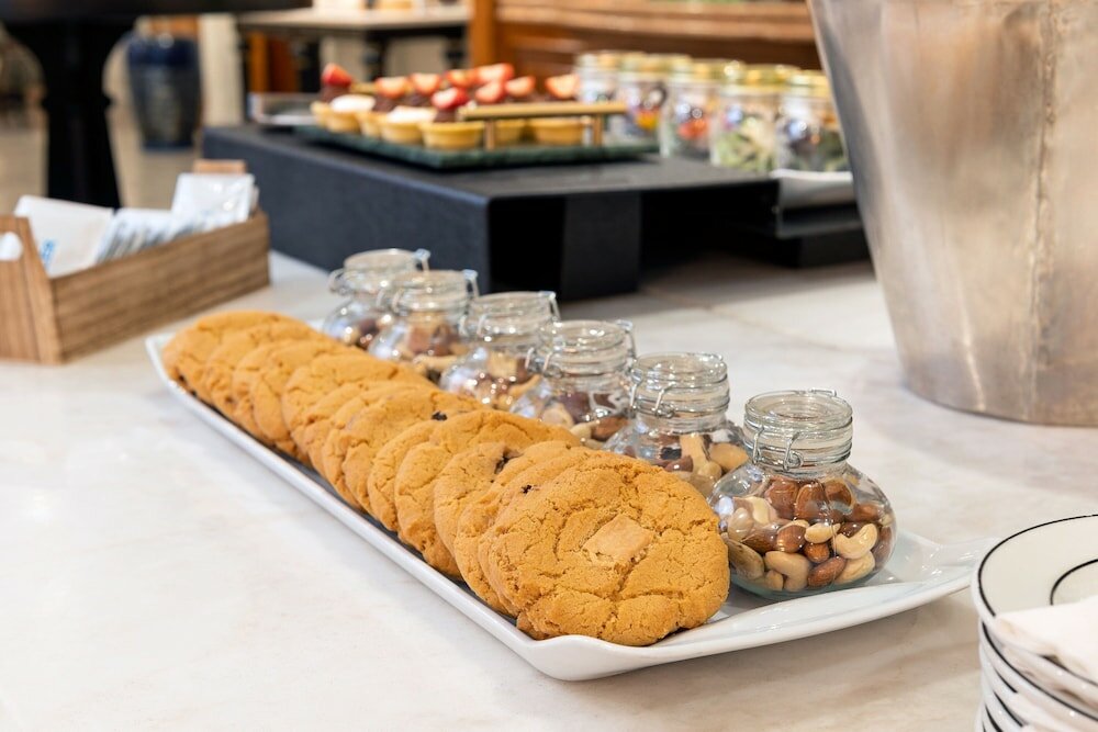 Фото Protea Hotel by Marriott Johannesburg Balalaika Sandton