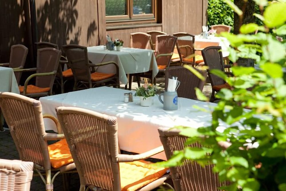 Фото Hotel Hachinger Hof