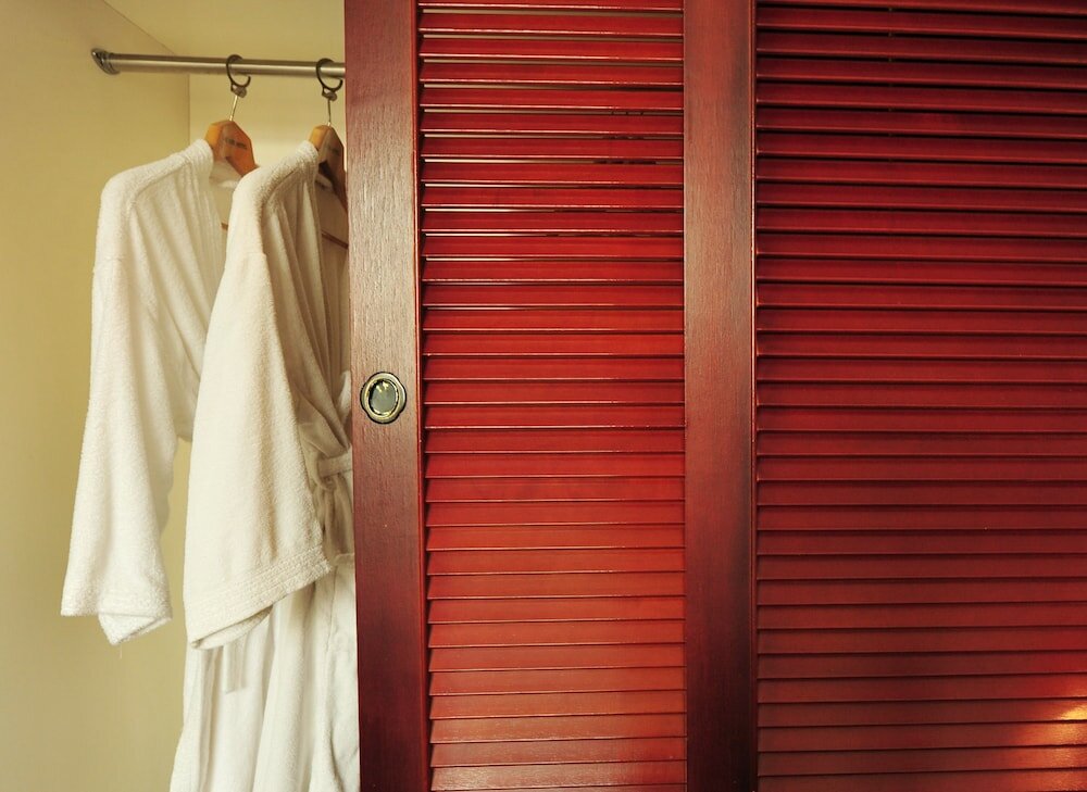 Фото Lake Side Hotel