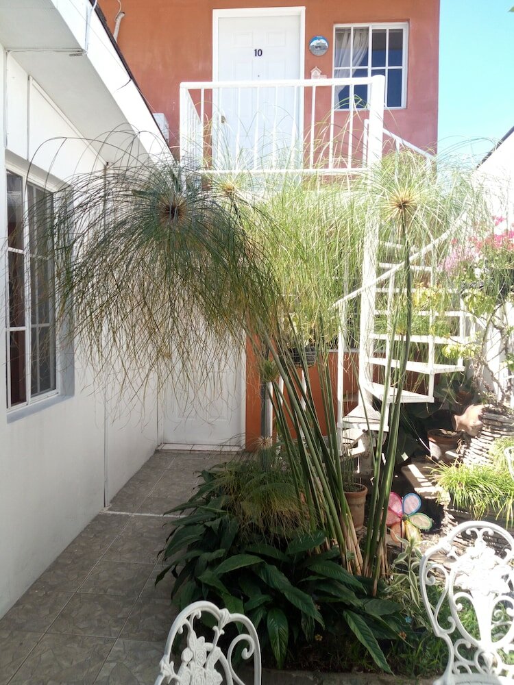 Фото Hotel Tazumal House