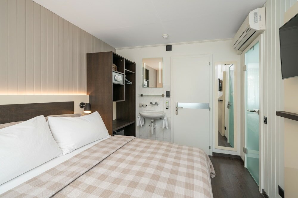 Фото Hotel Derby Interlaken - Action & Relax Hub