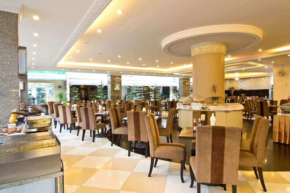 Фото Lk Royal Suite Pattaya