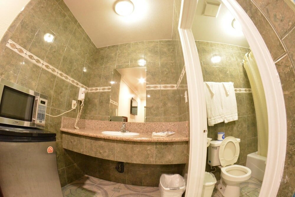 Фото Palace Inn Oxnard