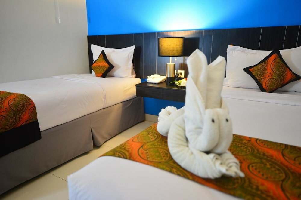 Фото J Hotel Bandara Soekarno Hatta