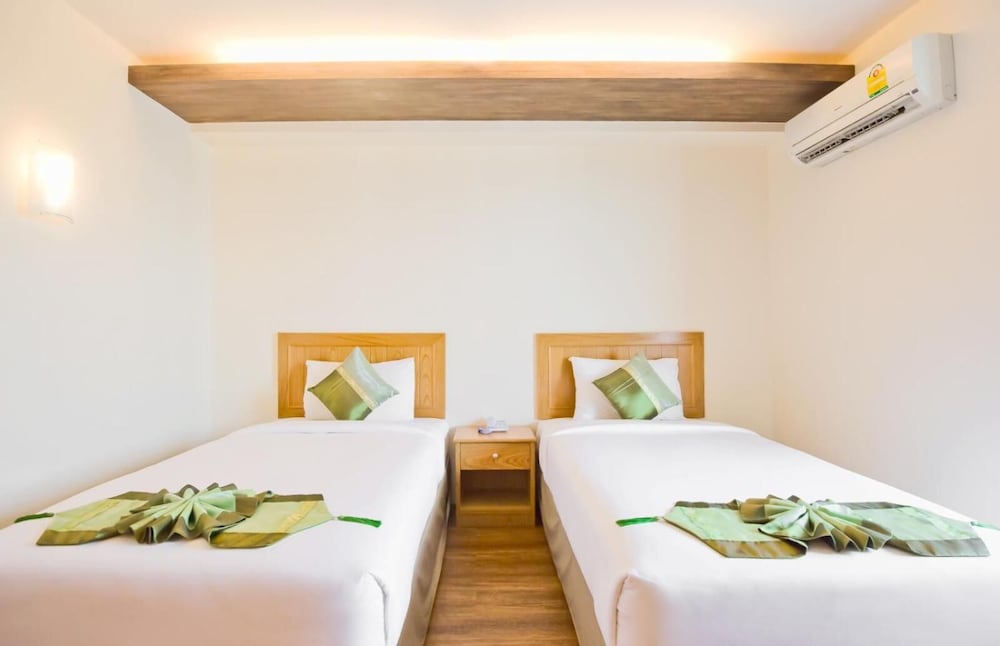 Фото TM Land Hotel