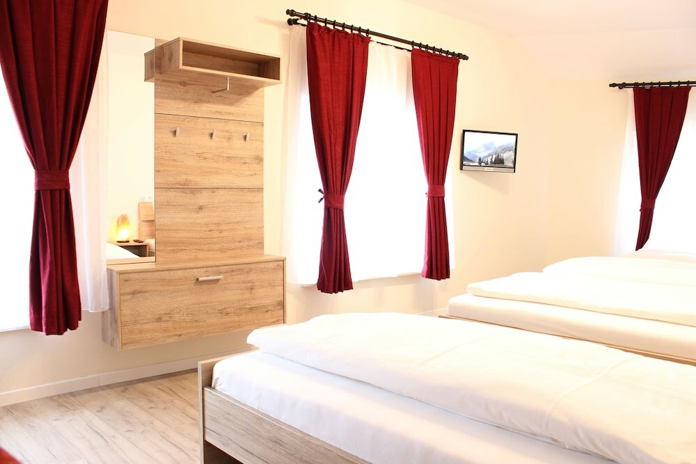 Фото Garni City Hotel Füssen