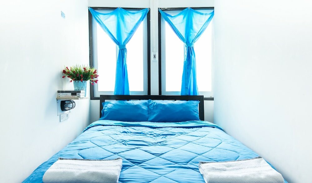 Фото Zee Thai Hostel