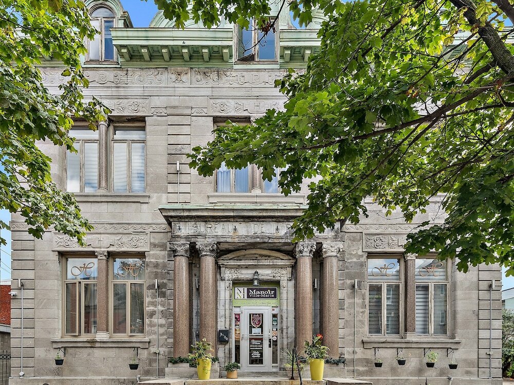 Фото Auberge Manoir Ville Marie
