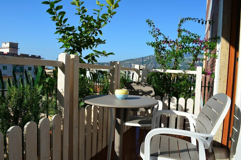 Hotel Luiselle Charming Accommodation Sorrento, Sorrento, photo