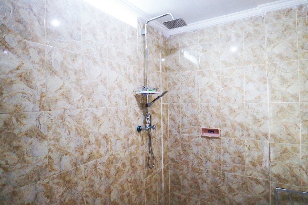 Фото The Wina Echo Beach Guesthouse